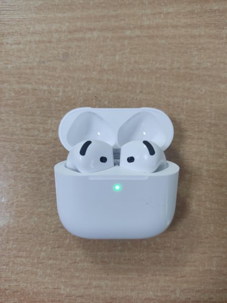Купить Apple AirPods 4 ANC (как оригинал) (A3055, A3056, A3057) в Ангарск за 3700 руб.