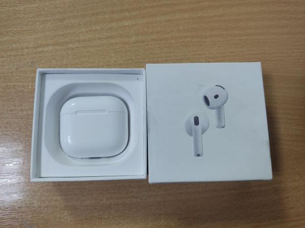 Купить Apple AirPods 4 ANC (как оригинал) (A3055, A3056, A3057) в Ангарск за 3700 руб.