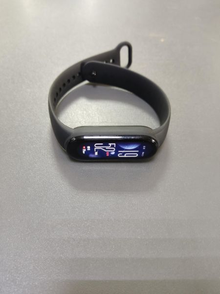 Купить Xiaomi Mi Smart Band 6 (XMSH15HM) с СЗУ в Ангарск за 400 руб.