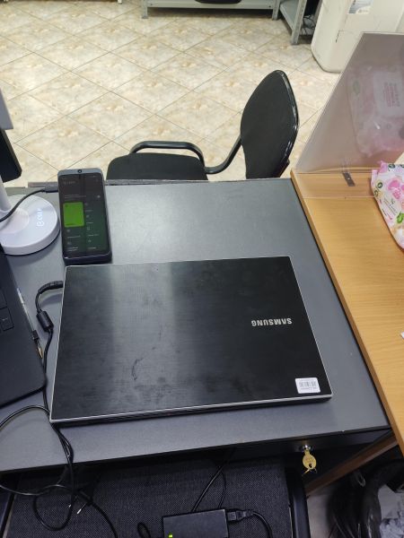 Купить Samsung NP300V5A (i5-2410M/520MX/6GB/128GB) в Ангарск за 6300 руб.
