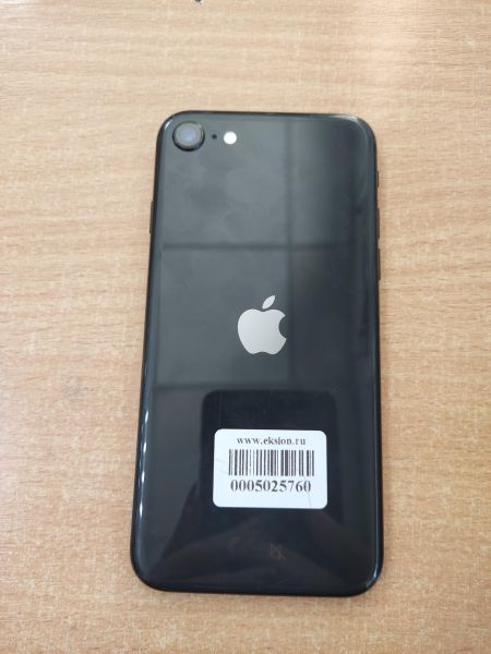 Купить Apple iPhone SE 2nd gen. 2020 128GB в Ангарск за 7500 руб.