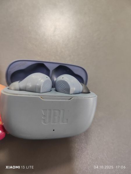 Купить JBL Wave 200TWS в Ангарск за 1100 руб.
