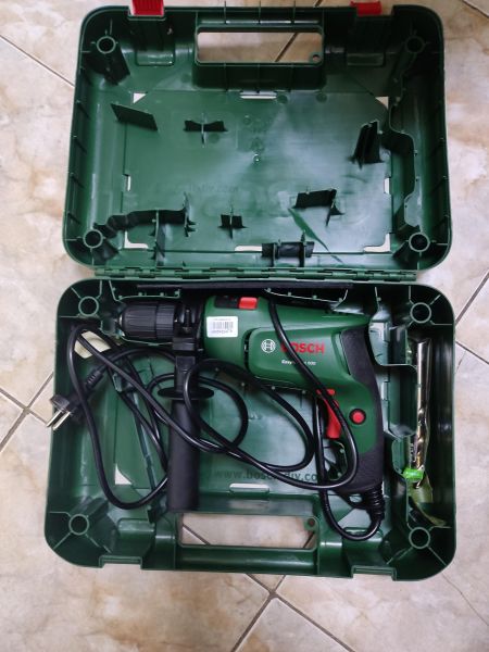 Купить Bosch EasyImpact 600 в Ангарск за 2100 руб.