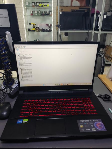 Купить MSI Katana 17 B12UCR-822RU в Ангарск за 49200 руб.