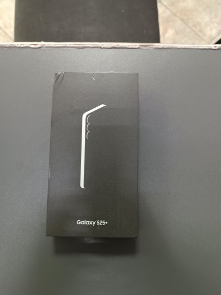 Купить Samsung Galaxy S25+ 12/512GB (S936B) Duos в Ангарск за 68900 руб.