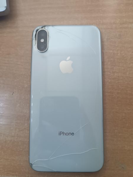 сотовый телефон Apple iPhone X 64GB в Ангарск