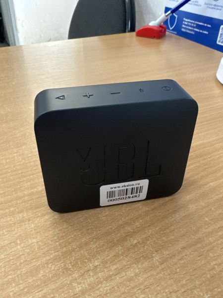 портативная колонка JBL GO Essential в Ангарск