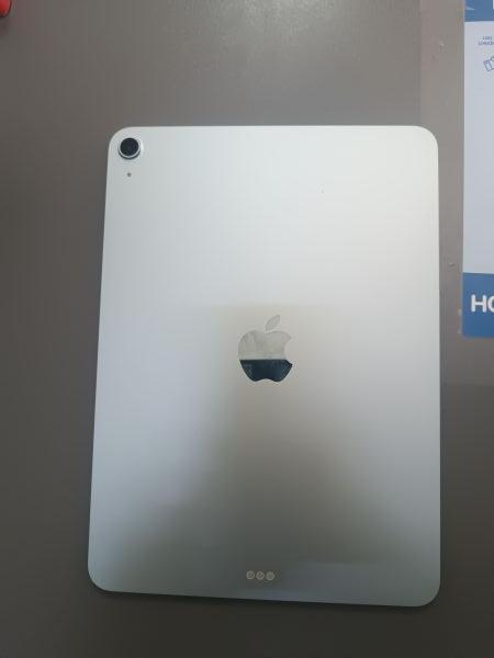 планшет Apple iPad Air 7 2025 128GB (A3266) (без SIM) в Ангарск