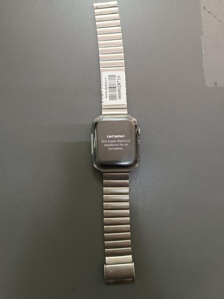 умные часы и браслеты Apple Watch SE 44mm (A2352) с СЗУ в Ангарск