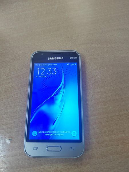 сотовый телефон Samsung Galaxy J1 Mini (J105H) Duos в Ангарск