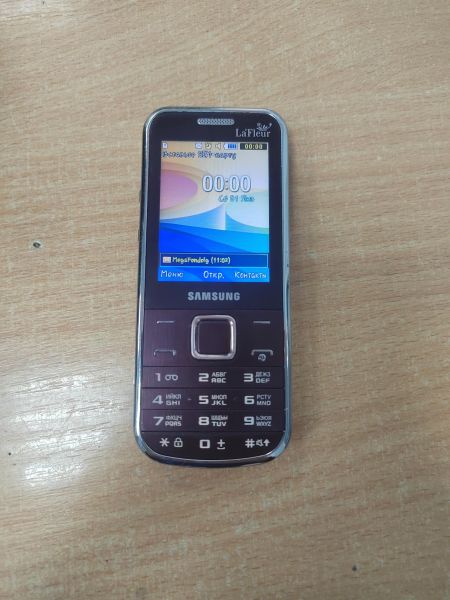 сотовый телефон Samsung C3530 в Ангарск