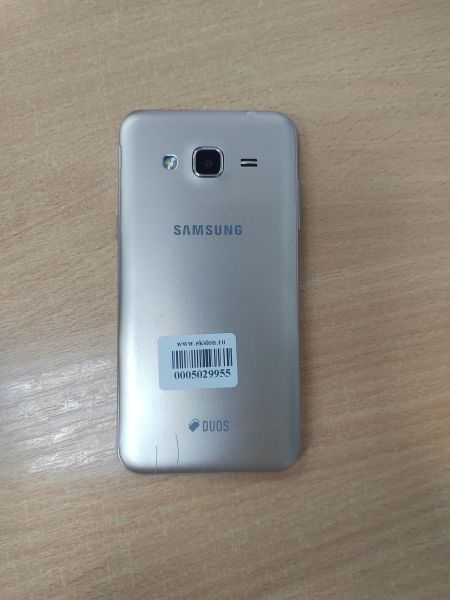 сотовый телефон Samsung Galaxy J3 2016 (J320F) Duos в Ангарск