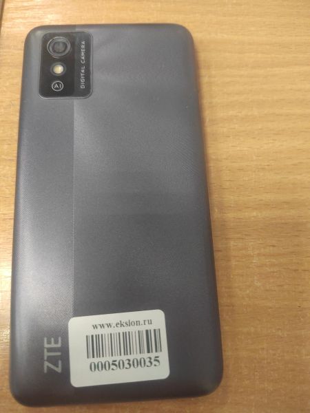 сотовый телефон ZTE Blade L9 Duos в Ангарск