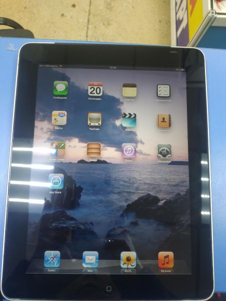Купить Apple iPad 1 2010 64GB (A1337 MC349-496) (с SIM) в Ангарск за 2199 руб.