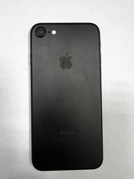 Купить Apple iPhone 7 128GB в Ангарск за 3199 руб.