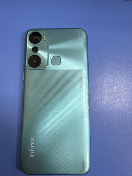 Купить Infinix Hot 20i 4/128GB (X665E) Duos в Ангарск за 4400 руб.