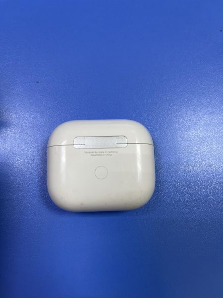 Купить Реплика Apple AirPods 3 (A2564, A2565) в Ангарск за 549 руб.