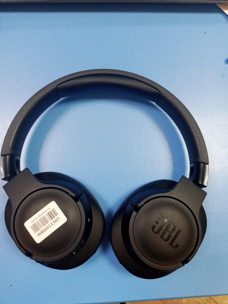 Купить JBL Tune 770NC в Ангарск за 4399 руб.