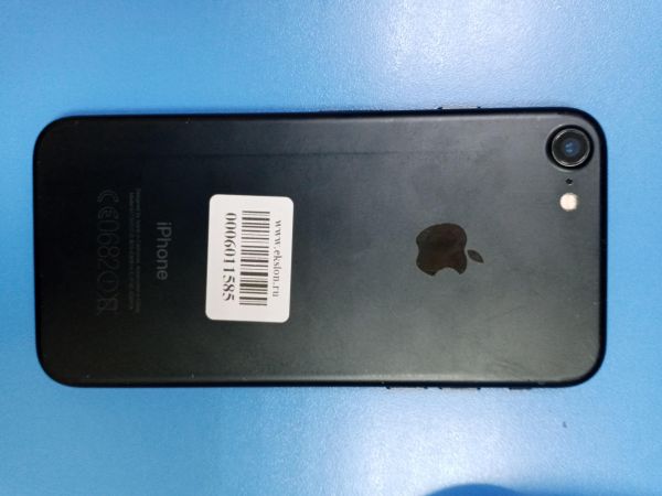 Купить Apple iPhone 7 32GB в Ангарск за 2049 руб.