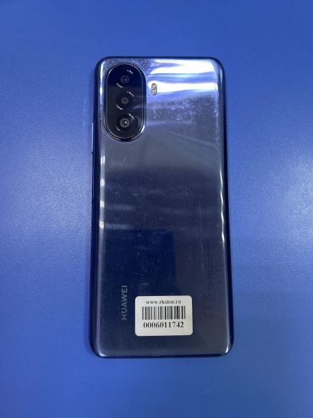 Купить Huawei Nova Y70 4/128GB (MGA-LX9N) Duos в Ангарск за 6799 руб.