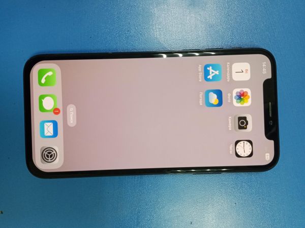 Купить Apple iPhone X 64GB в Ангарск за 8999 руб.