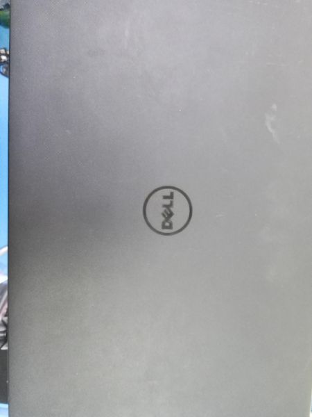 Купить DELL Inspiron 15 (FHD/i3-6006U/M430/8GB/1TB+120GB) в Ангарск за 10400 руб.