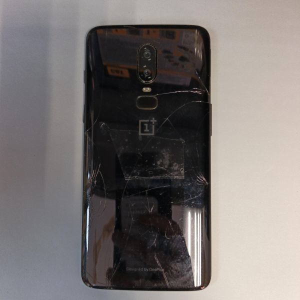 Купить OnePlus 6 8/128GB (A6003) Duos в Иркутск за 2200 руб.