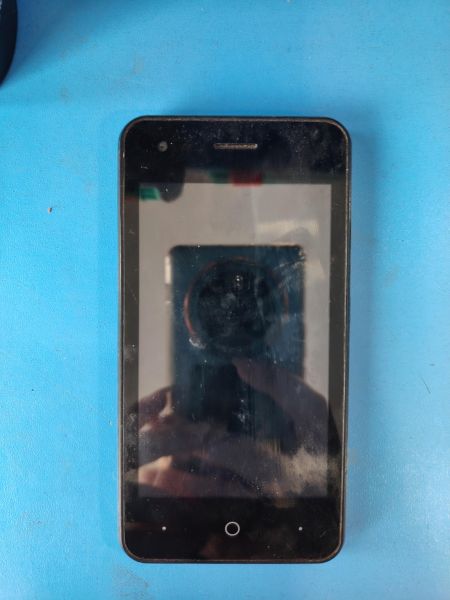 Купить ZTE Blade L130 Duos в Иркутск за 900 руб.