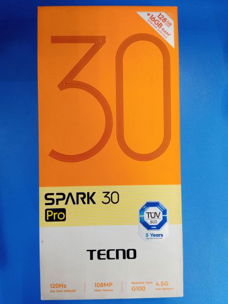 Купить TECNO Spark 30 Pro 8/128GB (KL7) Duos в Ангарск за 8650 руб.