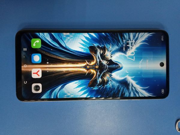 Купить TECNO Spark 20C 8/128GB (BG7n) Duos в Ангарск за 5250 руб.