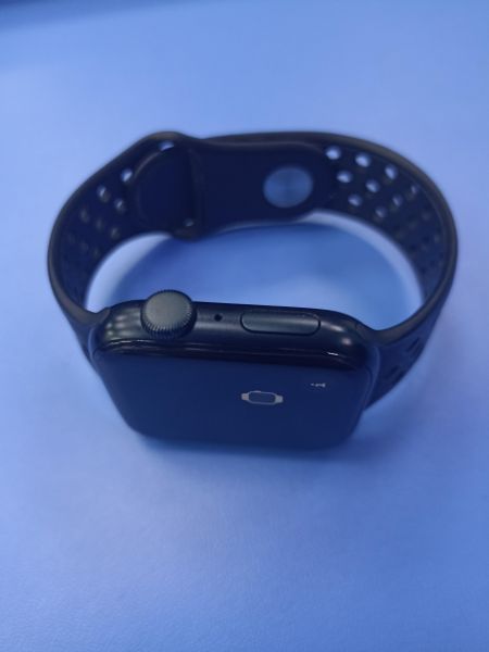 Купить Apple Watch SE 2 44mm (A2723) с СЗУ в Чита за 16549 руб.