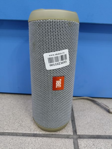 Купить JBL Flip 3 в Чита за 1999 руб.