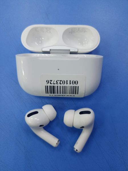 Купить Apple AirPods Pro (A2083, A2084) в Чита за 5599 руб.