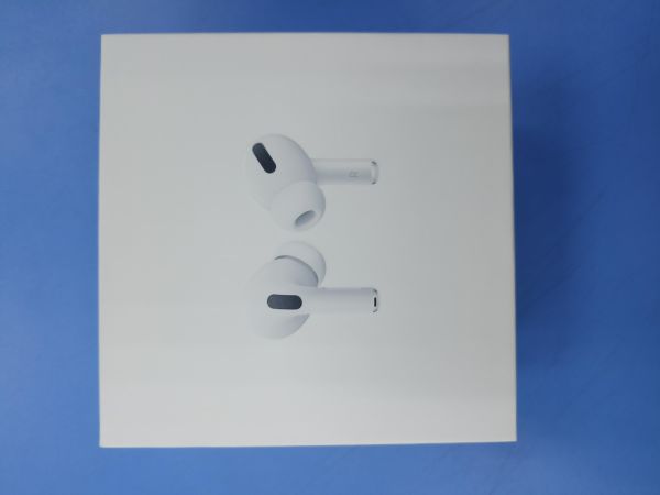 Купить Apple AirPods Pro (A2083, A2084) в Чита за 5599 руб.