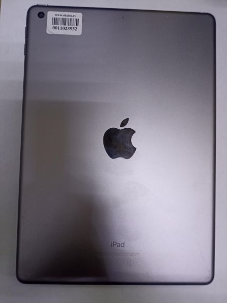 Купить Apple iPad 5 2017 32GB (A1822) (без SIM) в Чита за 9399 руб.