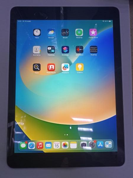 Купить Apple iPad 5 2017 32GB (A1822) (без SIM) в Чита за 9399 руб.