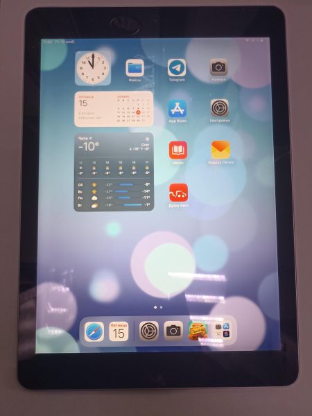 Купить Apple iPad 5 2017 32GB (A1822) (без SIM) в Чита за 9399 руб.