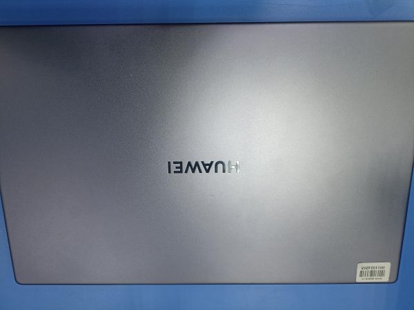 Купить Huawei MateBook D 15 (BoF-X 53013USH) в Чита за 29599 руб.