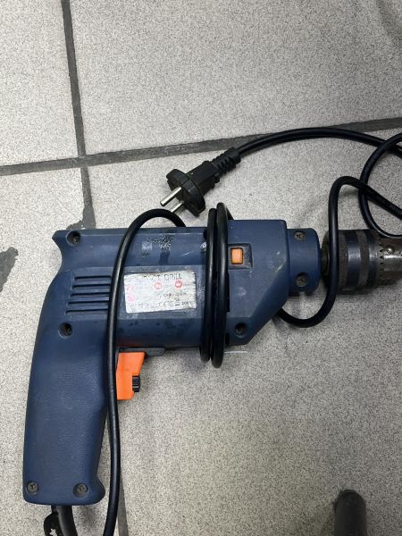 Купить RoyalTools ударная дрель (1200 Вт, 2500 об/мин) в Чита за 2000 руб.