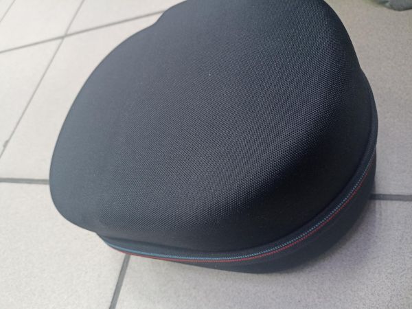 Купить Oculus Quest 2 (2 геймпада) (KW49CM) в Чита за 21200 руб.