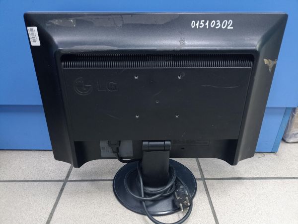 Купить LG Flatron W1934S (W1934S-SN) в Чита за 700 руб.
