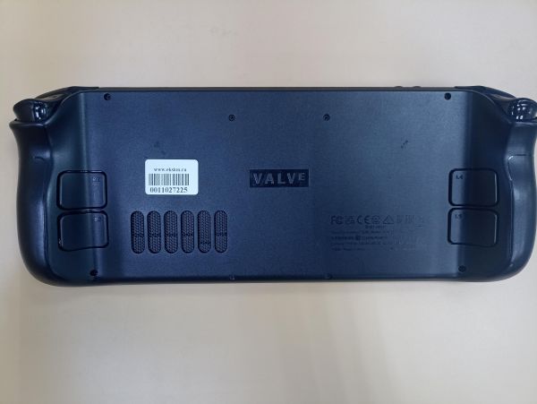 Купить Valve Steam Deck 64GB (1010) в Чита за 30300 руб.