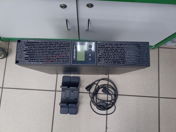 Купить Ippon Smart Winner II 2000E в Чита за 11200 руб.