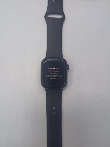 Купить Apple Watch Series 7 41mm (A2473) с СЗУ в Чита за 5900 руб.
