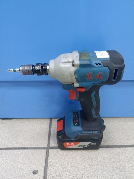 Купить DongCheng DCPB298 с СЗУ в Чита за 4300 руб.