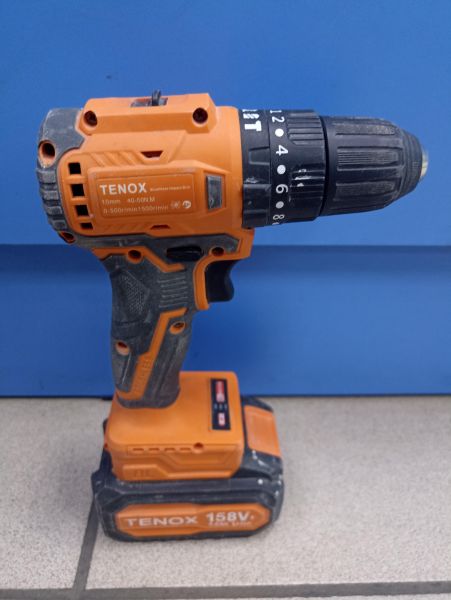 Купить Tenox без модели (1500 об/мин, 50 Нм, 21В) с СЗУ в Чита за 2400 руб.