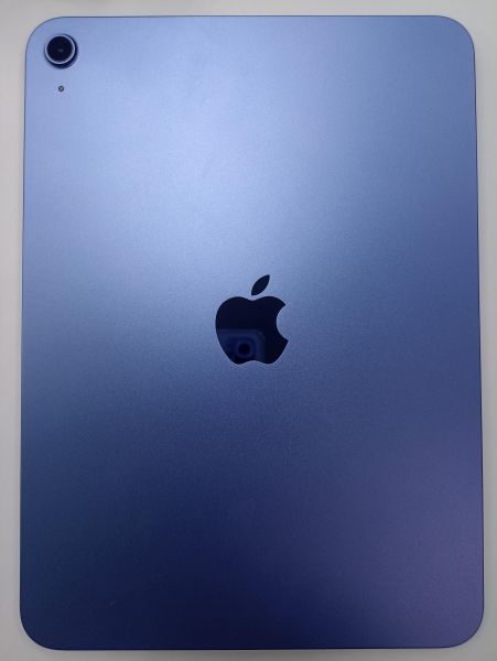 Купить Apple iPad 11 2025 256GB (A3354) (без SIM) в Чита за 31500 руб.