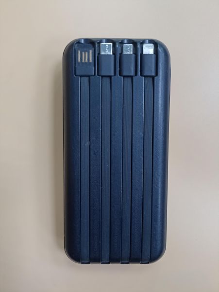 Купить Gaidi без модели (30000 мАч, беспр. заряд.) в Чита за 1200 руб.