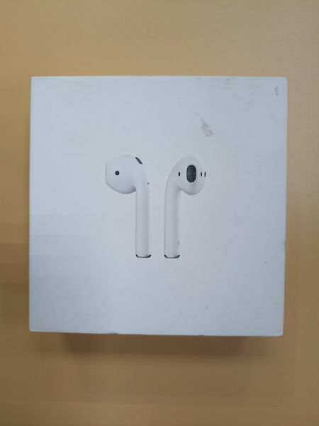 Купить Apple AirPods 2 (A2031, A2032, A1602) в Чита за 1500 руб.