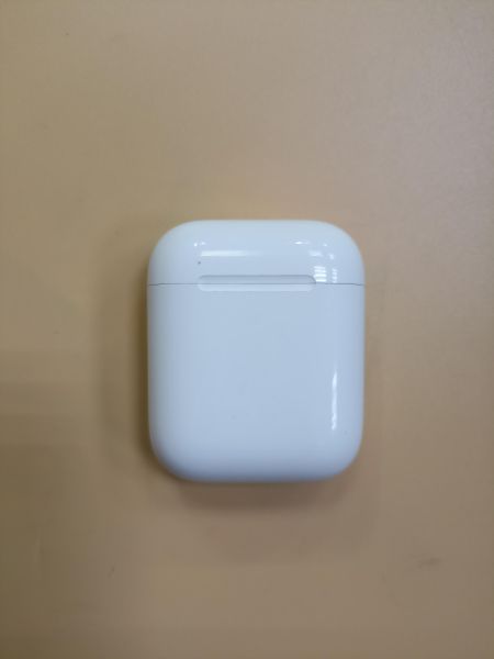 Купить Apple AirPods 2 (A2031, A2032, A1602) в Чита за 1500 руб.